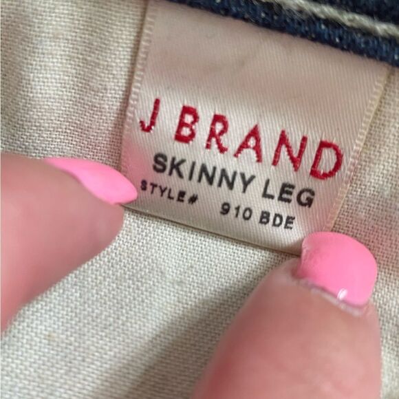 J BRAND Dark Wash Skinny Leg Jeans Women's Size 26 - Picture 4 of 9